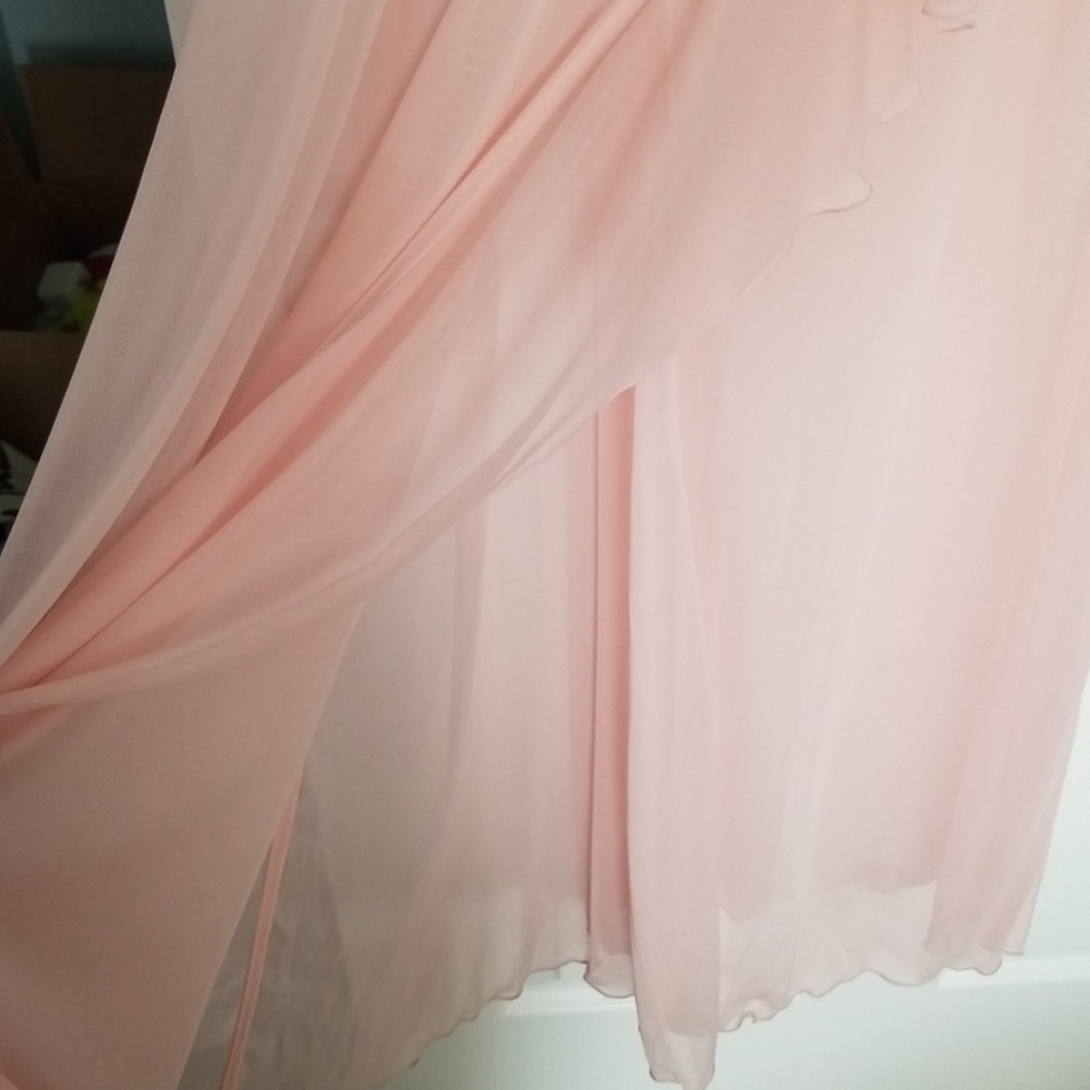 Pretty In Pink Prom Dress - Picture 3 of 8